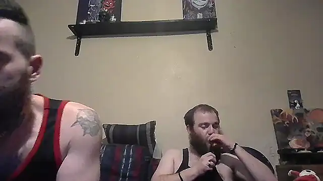 Snapshot of AlvinFoxx chatting on 5, 1, 2025 AlvinFoxx online show from 5, 1, 2025