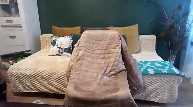 Doniu333 online show from 3, 2, 2025