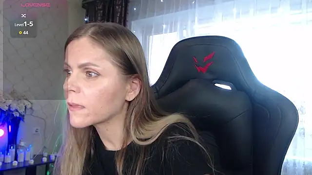 Snapshot of JessieOMays chatting on 14, 4, 2026 JessieOMays online show from 14, 4, 2026