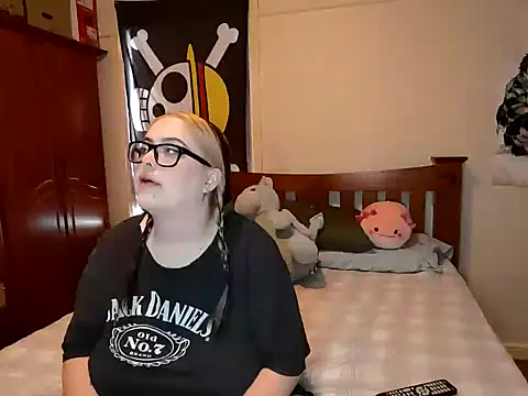 ChubbyBubs online show from 8, 2, 2025