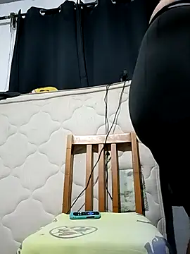 Palanquita4 online show from 12, 4, 2026