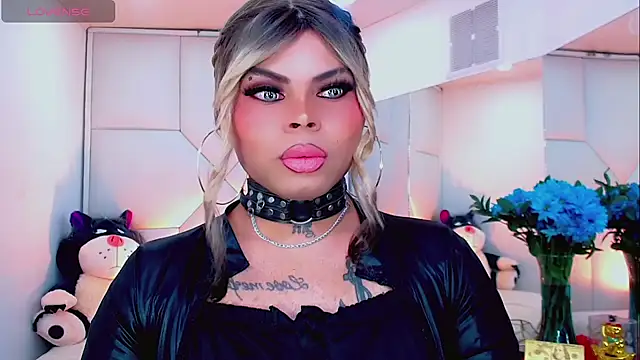 Snapshot of AdanKinng chatting on 21, 11, 2025 AdanKinng online show from 21, 11, 2025