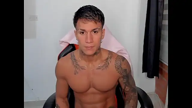 pettergrey1 online show from 15, 10, 2025