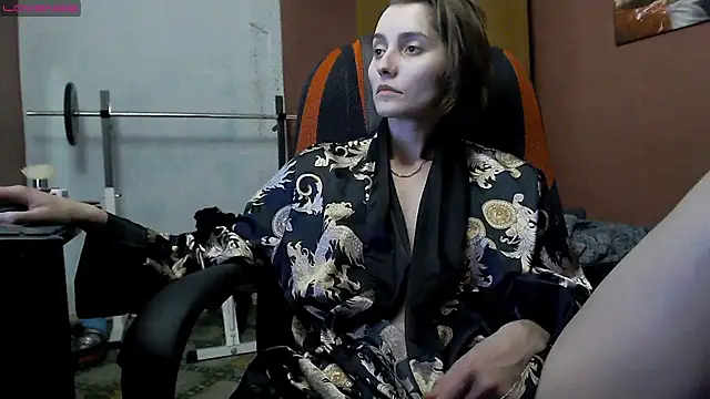 womanstrong78 online show from 23, 2, 2025