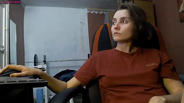 womanstrong78 online show from 11, 2, 2025
