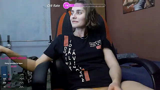 womanstrong78 online show from 13, 2, 2025