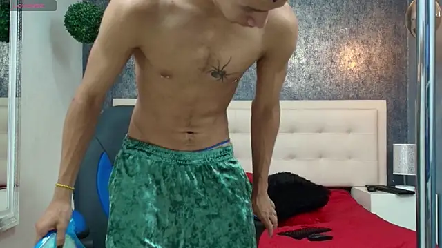 Erick Zhimerman online show from 4, 4, 2026