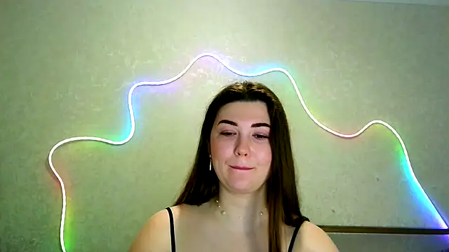 Snapshot of SeductiveTati chatting on 17, 11, 2025 SeductiveTati online show from 17, 11, 2025