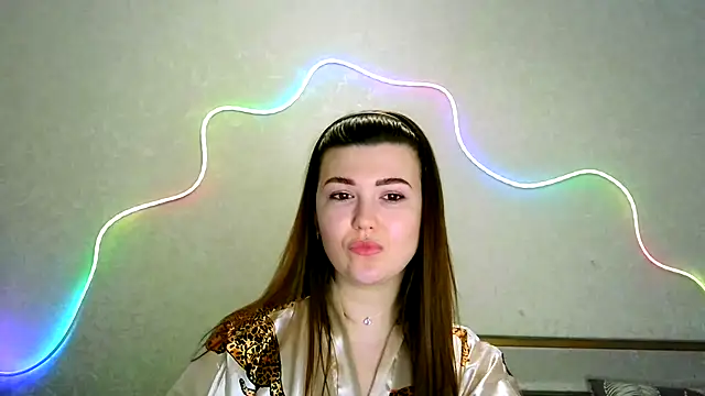 Snapshot of SeductiveTati chatting on 4, 12, 2025 SeductiveTati online show from 4, 12, 2025