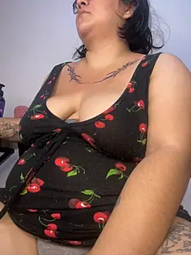 CinnamonCookiez online show from 18, 10, 2025