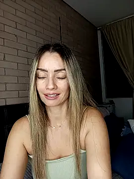 Snapshot of Loly_Horny chatting on 9, 5, 2026 Loly Horny online show from 9, 5, 2026