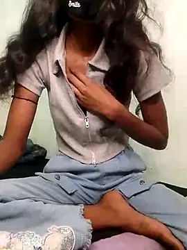 Snapshot of Angalpriya_1 chatting on 20, 12, 2024 Angalpriya 1 online show from 20, 12, 2024