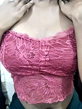 Snapshot of Angalpriya_1 chatting on 3, 11, 2025 Angalpriya 1 online show from 3, 11, 2025