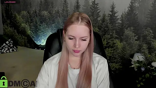 Carol  Cox online show from 14, 11, 2025