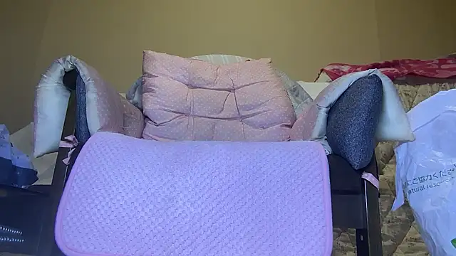 cross-dresser-nana online show from 9, 11, 2025