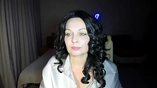 Snapshot of WitchBlueRose chatting on 17, 10, 2025 WitchBlueRose online show from 17, 10, 2025