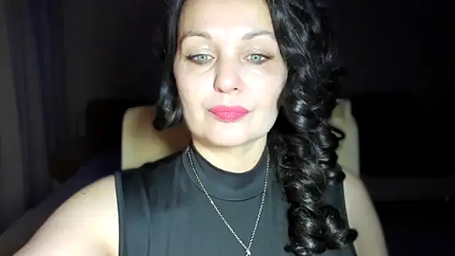 Snapshot of WitchBlueRose chatting on 24, 10, 2025 WitchBlueRose online show from 24, 10, 2025