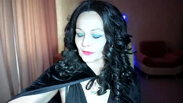 Snapshot of WitchBlueRose chatting on 11, 10, 2025 WitchBlueRose online show from 11, 10, 2025