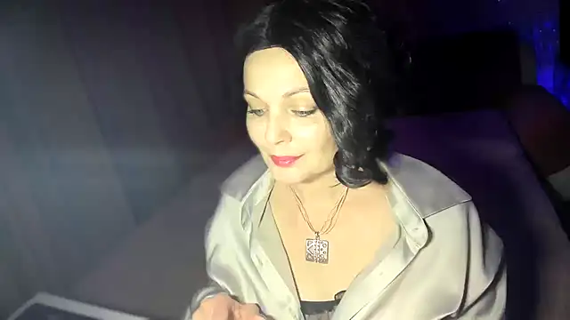 Snapshot of WitchBlueRose chatting on 24, 11, 2025 WitchBlueRose online show from 24, 11, 2025