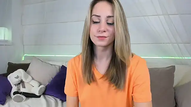 Snapshot of stricred chatting on 10, 7, 2026 stricred online show from 10, 7, 2026