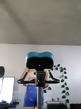 jesicardiente27 online show from 20, 12, 2025