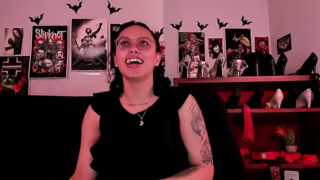 Snapshot of lilith-deveraux chatting on 23, 6, 2026 lilith-deveraux online show from 23, 6, 2026