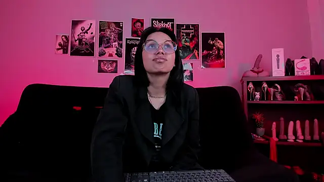 lilith-deveraux online show from 30, 10, 2025