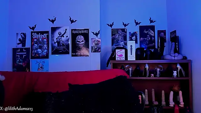 lilith-deveraux online show from 4, 3, 2026