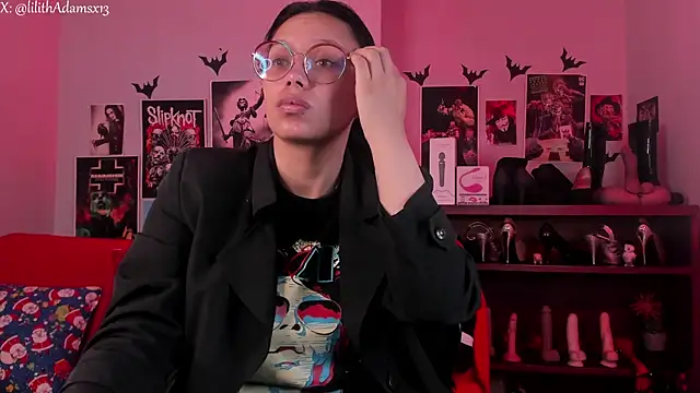 lilith-deveraux online show from 15, 12, 2025