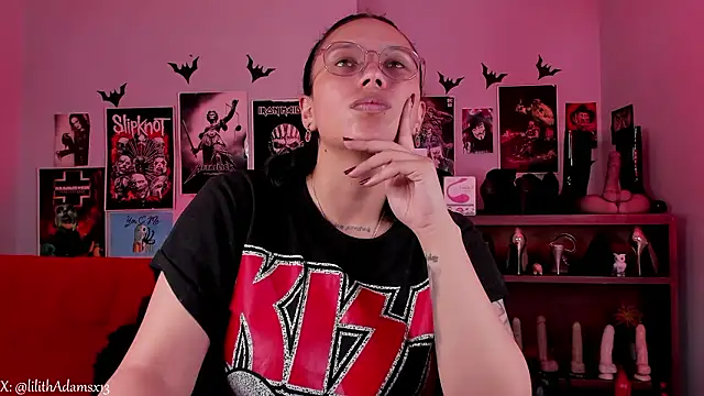 lilith-deveraux online show from 3, 3, 2026