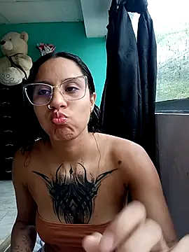 Karii-R online show from 9, 3, 2026