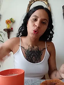 Karii-R online show from 15, 5, 2026