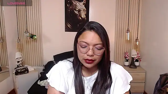 virtual charm online show from 20, 4, 2026