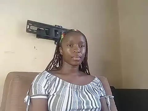 Snapshot of Rough_Dimondzz chatting on 27, 11, 2025 Rough Dimondzz online show from 27, 11, 2025