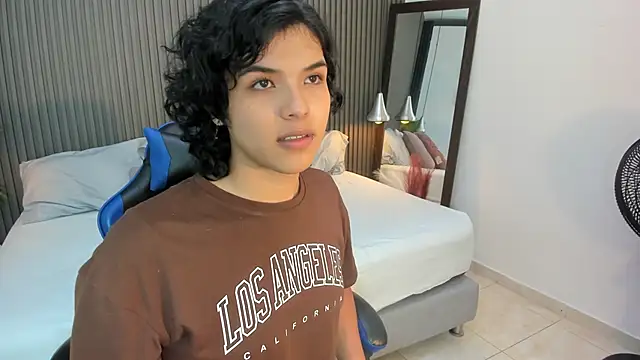 Axel brunette1 online show from 6, 4, 2026