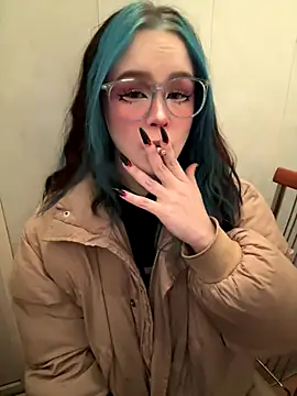 MaddisonHaas online show from 1, 12, 2025