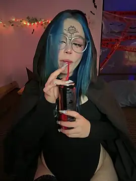 MaddisonHaas online show from 2, 11, 2025