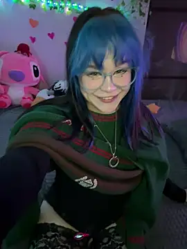 MaddisonHaas online show from 5, 4, 2026