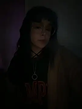 MaddisonHaas online show from 7, 4, 2026