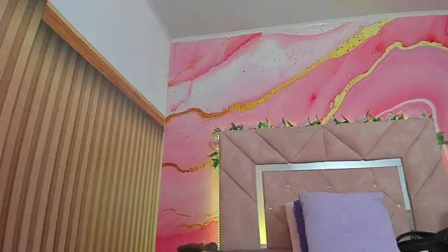 Taylor  cooper online show from 9, 4, 2026