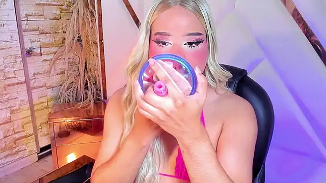 Snapshot of Elody_Preysler69 chatting on 14, 11, 2025 Elody Preysler69 online show from 14, 11, 2025