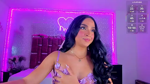 KylieVictoria online show from 5, 2, 2025
