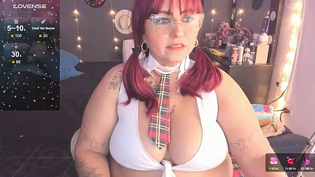 Snapshot of Ivonnee__ chatting on 21, 2, 2025 Ivonnee online show from 21, 2, 2025