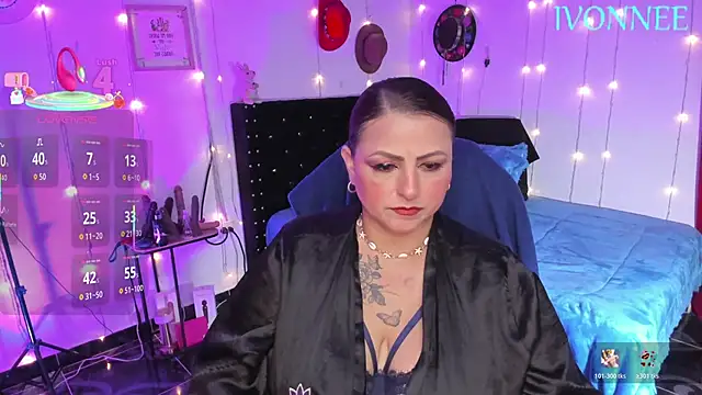 Ivonnee   online show from 9, 2, 2026