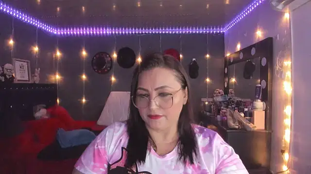 Snapshot of Ivonnee__ chatting on 7, 3, 2025 Ivonnee online show from 7, 3, 2025