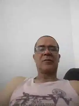 Snapshot of barboza991 chatting on 4, 2, 2025 barboza991 online show from 4, 2, 2025