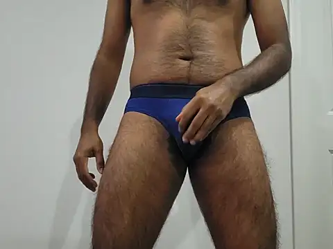 Snapshot of 8inch_desi chatting on 4, 1, 2025 8inch desi online show from 4, 1, 2025