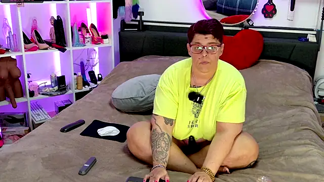 SunshineLexi online show from 8, 3, 2026