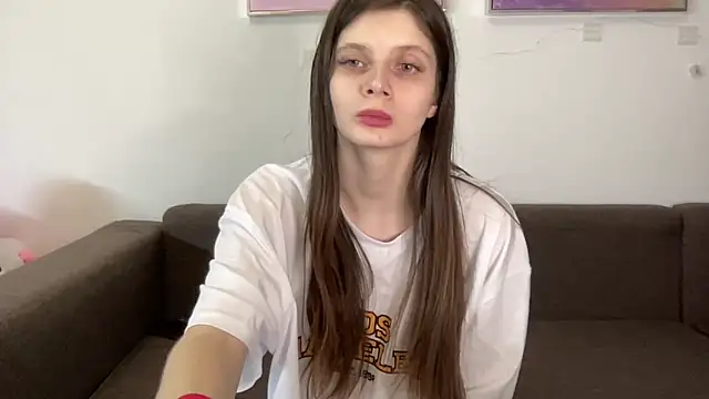 Effi 18 online show from 7, 2, 2025