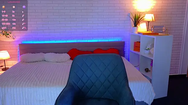 NovaBlissss online show from 17, 7, 2026